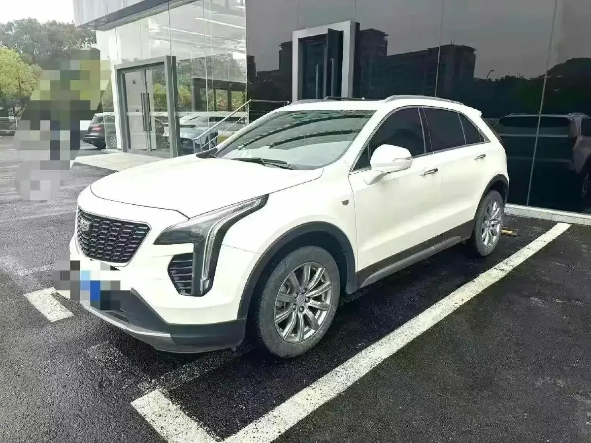 2021 Cadillac XT4 2.0T 237HP L4 9AT