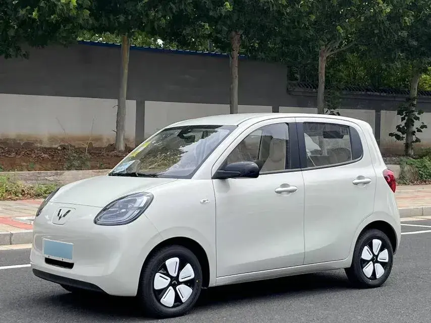 2025 WuLing HongGuang MINI EV BEV 16.2KWH
