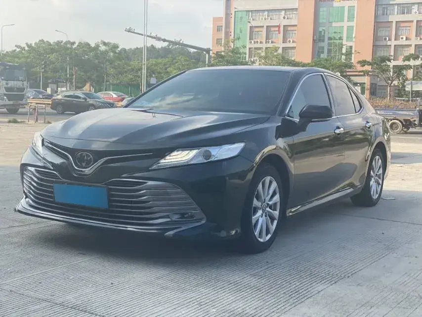 2019 Toyota Camry 2.0L 178HP L4 CVT