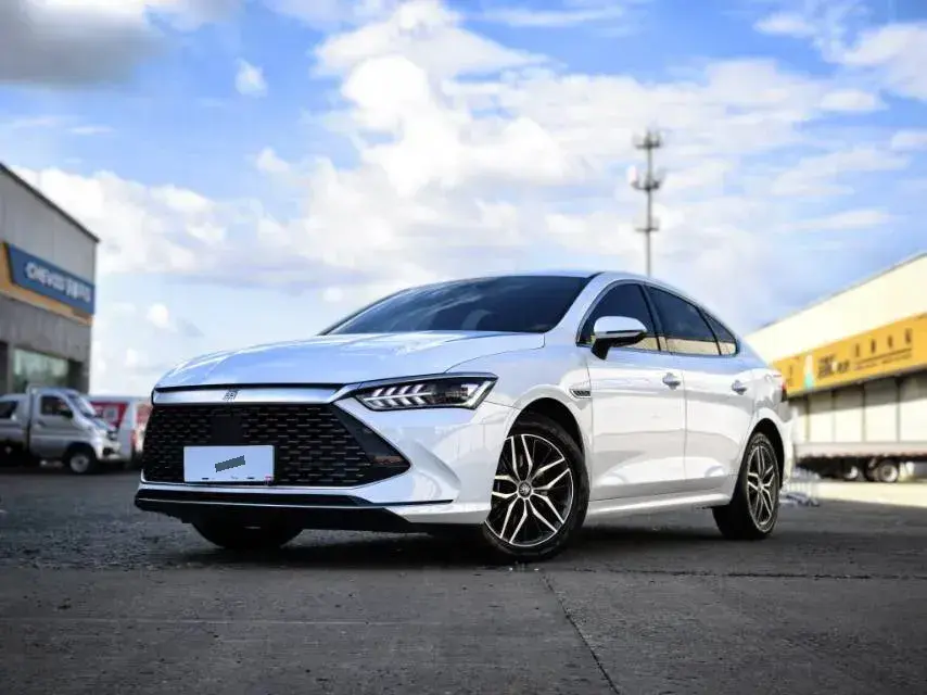 2021 BYD Qin Plus 1.5L 110HP L4 E-CVT PHEV 18.32KWH 2021 BYD Qin Plus 1.5L 110HP L4 E-CVT PHEV 18.32KWH