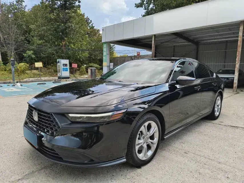 2023 Honda Accord 1.5T 192HP L4 CVT