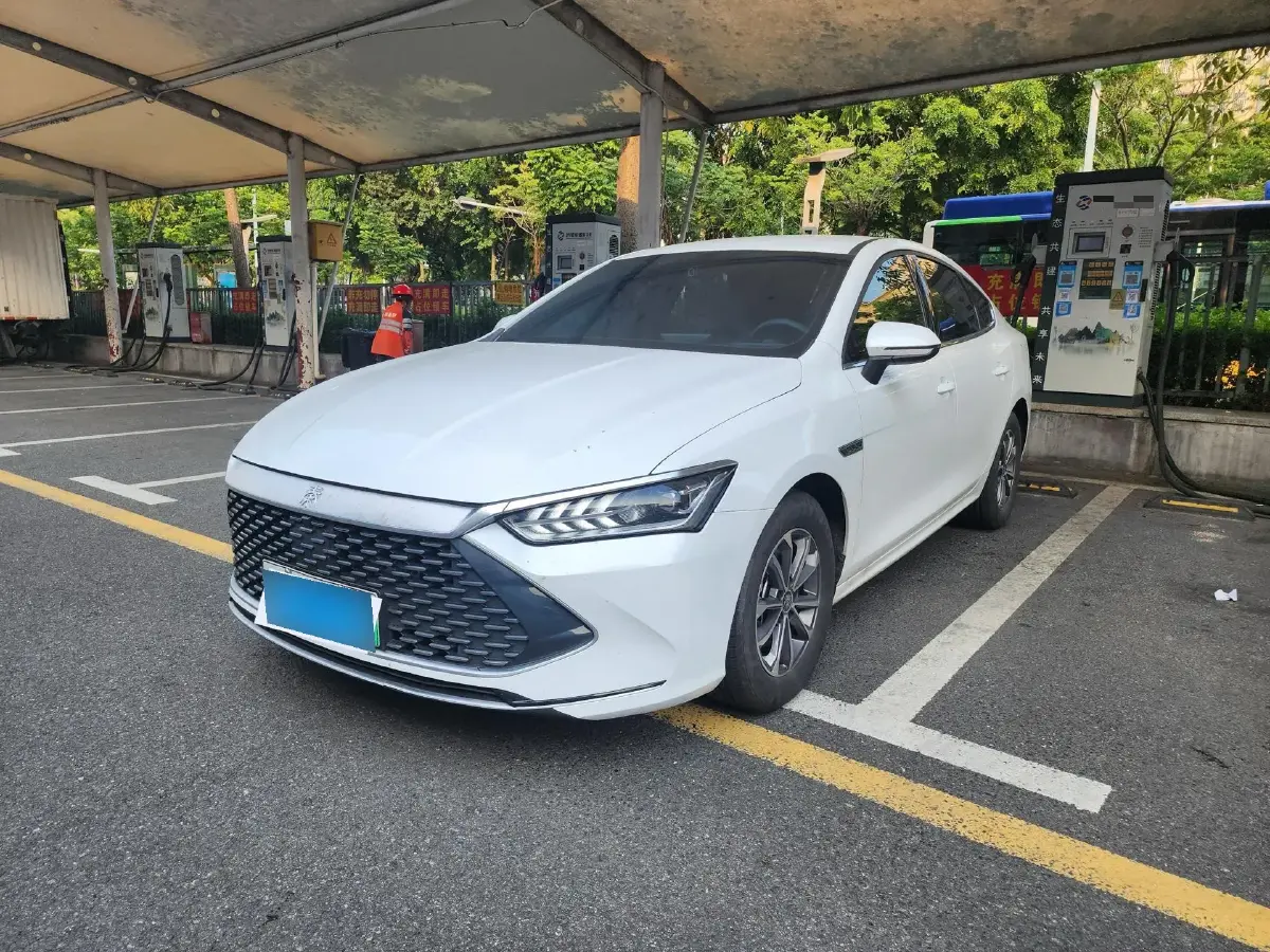 2024 BYD Qin Plus 1.5L 110HP L4 E-CVT PHEV 8.32KWH 2024 BYD Qin Plus 1.5L 110HP L4 E-CVT PHEV 8.32KWH