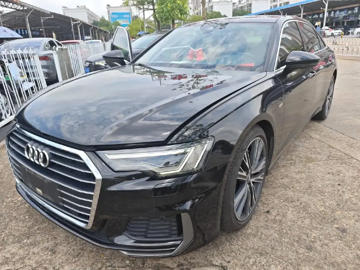 2021 Audi A6L 2.0T 224HP L4 7DCT