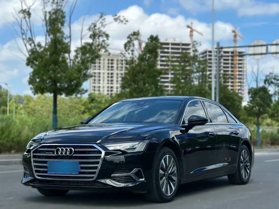 2023 Audi A6L 2.0T 245HP L4 7DCT