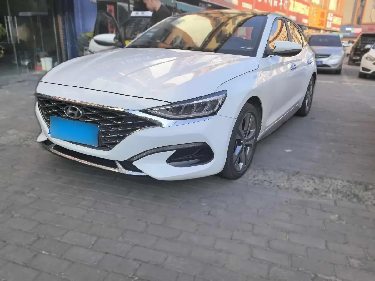 2019 Hyundai La Festa 1.6T 190HP L4 7DCT