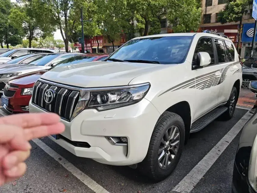 2018 Toyota Land Cruiser Prado 3.5L 280HP V6 6AT