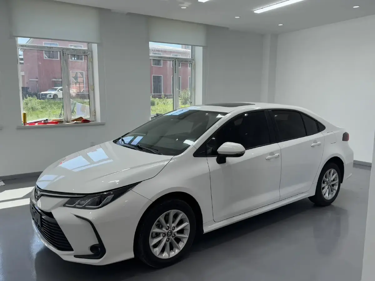 2021 Toyota Corolla 1.2T 116HP L4 CVT