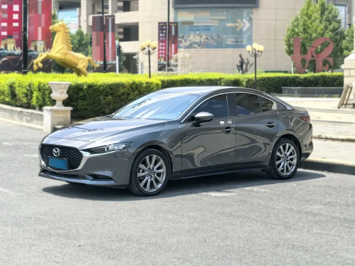 2021 Mazda 3 Axela 2.0L 158HP L4 6AT