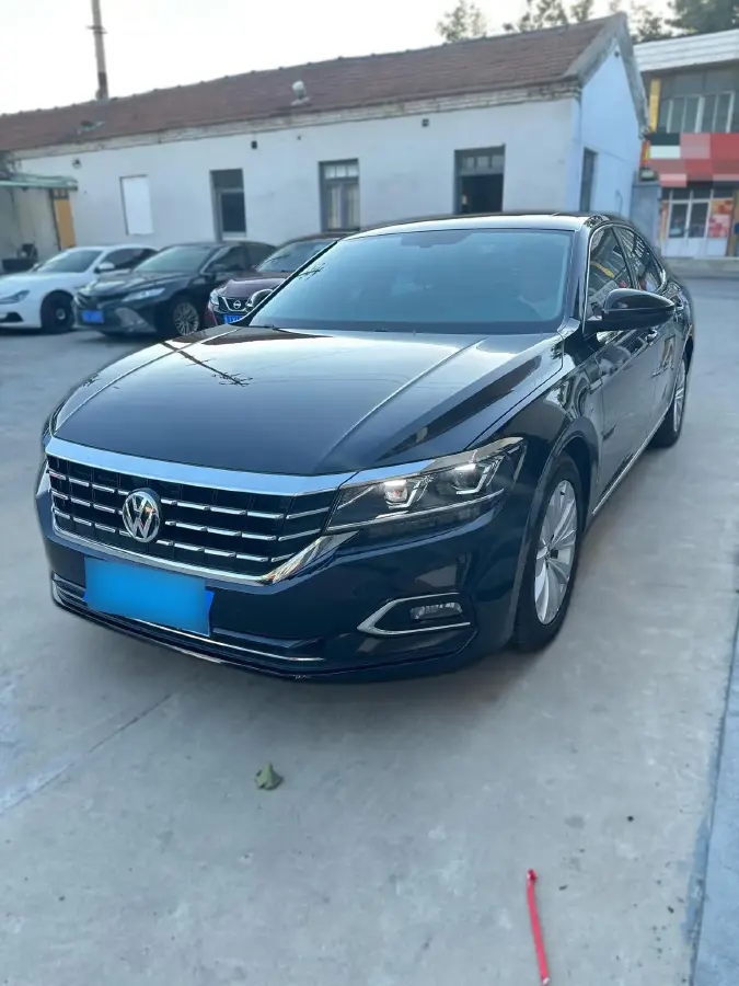 2020 Volkswagen Passat 2.0T 186HP L4 7DCT