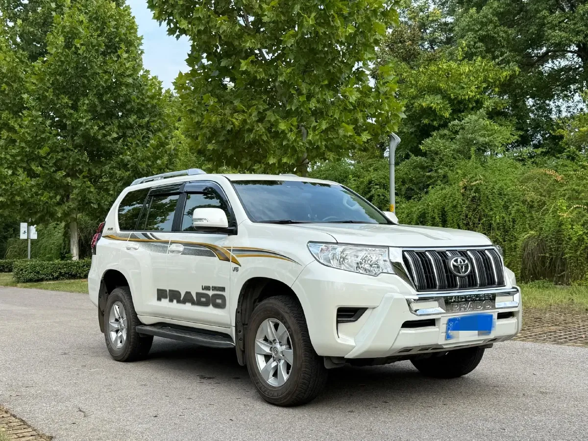 2020 Toyota Yaris 1.6T 261HP L3 6MT,autocango,china used car exporter,china ev exporter,chinese used car exporter,chinese used ev exporter