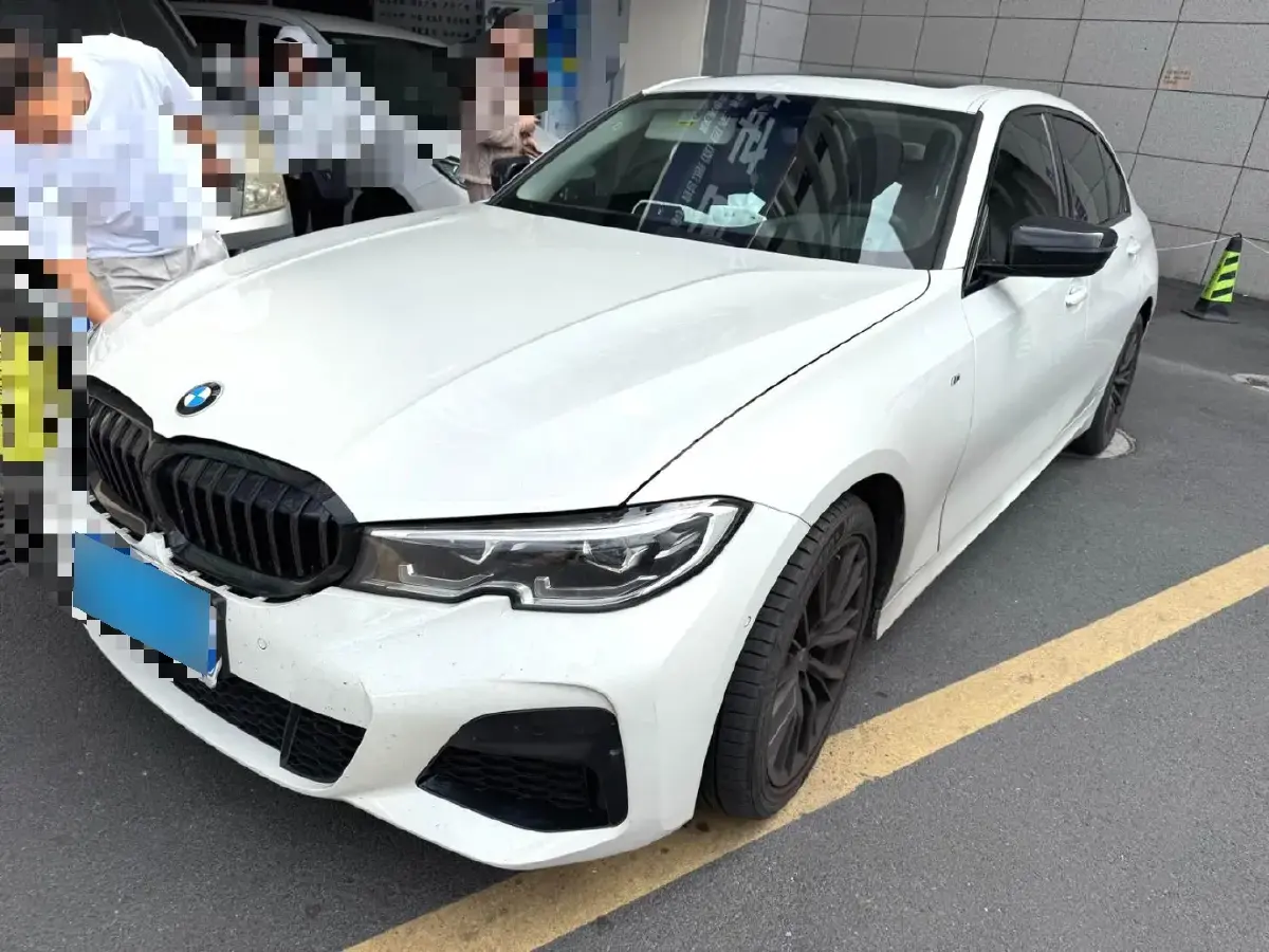 2021 BMW 3 Series 2.0T 184HP L4 8AT