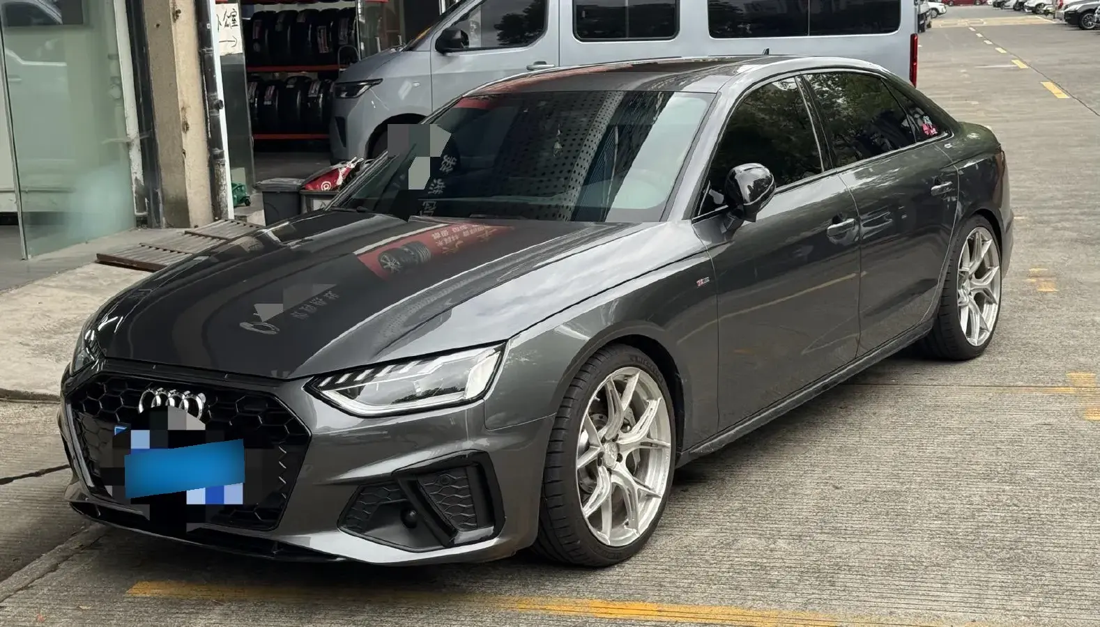 2023 Audi A4L 2.0T 190HP L4 7DCT