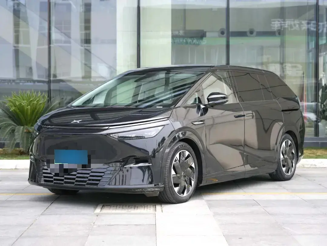 2024 Xpeng X9 BEV 101.5KWH