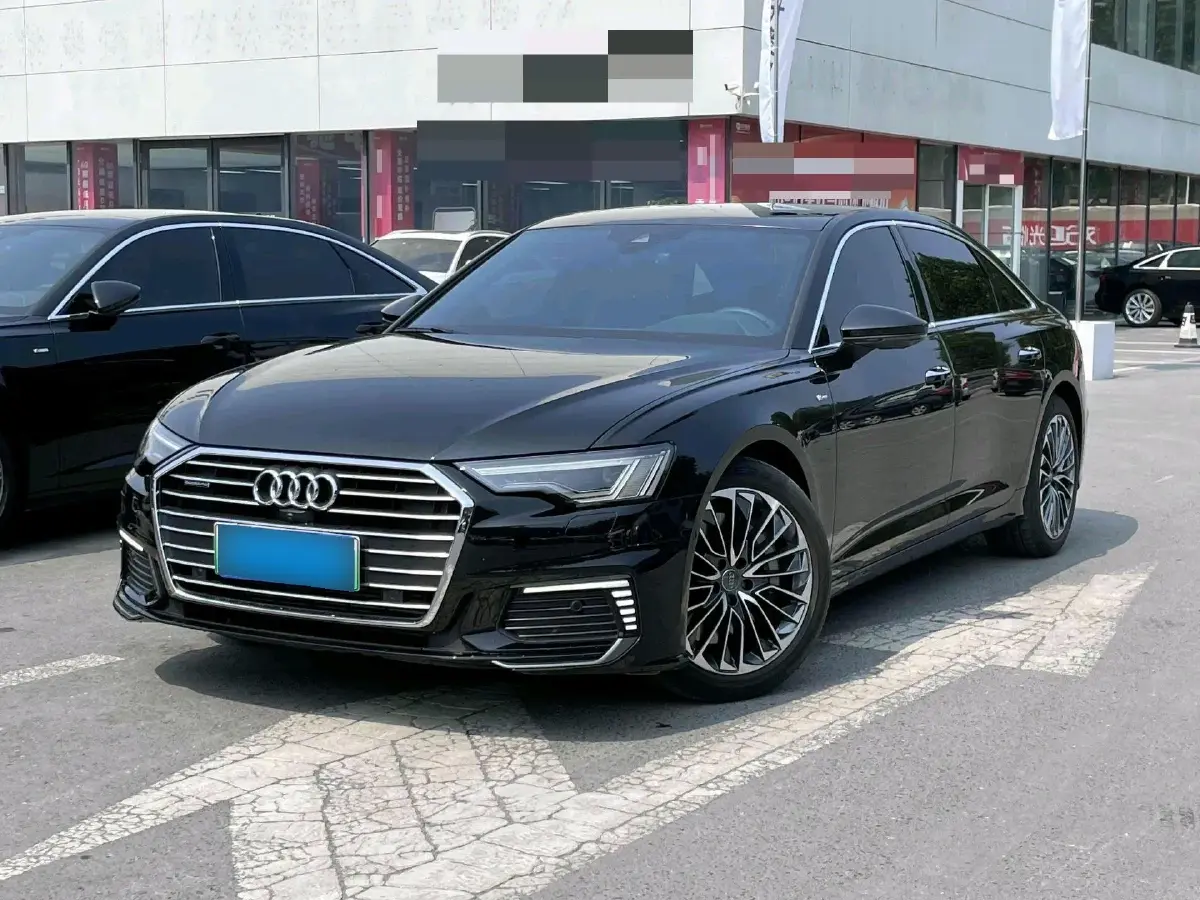 2020 Audi A6L 2.0T 252HP L4 7DCT PHEV 14.1KWH