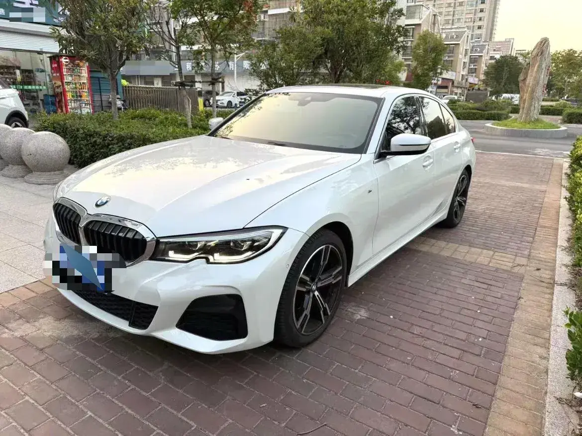 2021 BMW 3 Series 2.0T 184HP L4 8AT