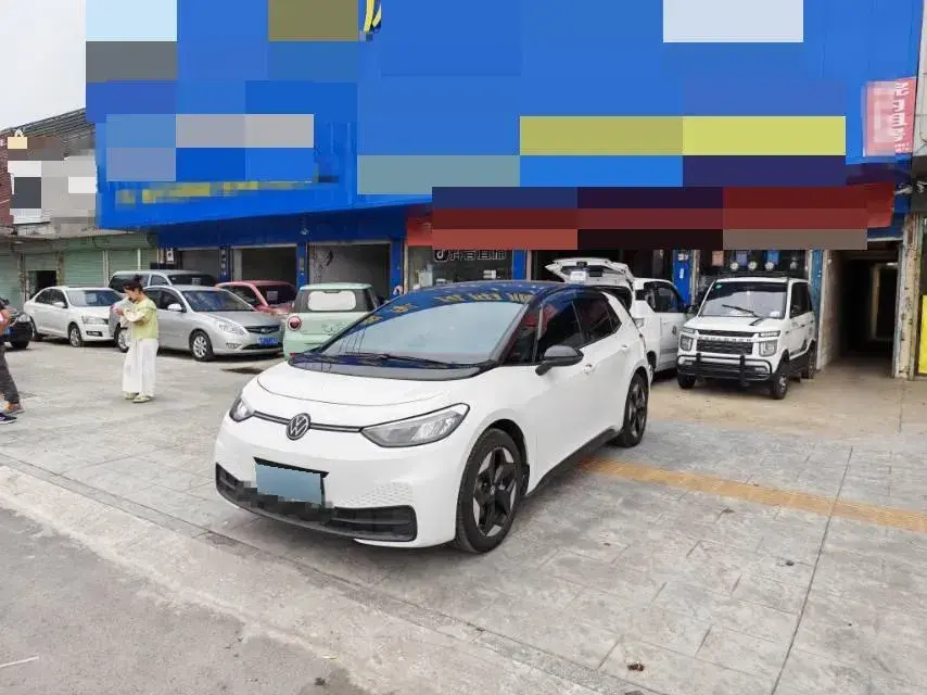 2025 Volkswagen ID.3 BEV 53.6KWH