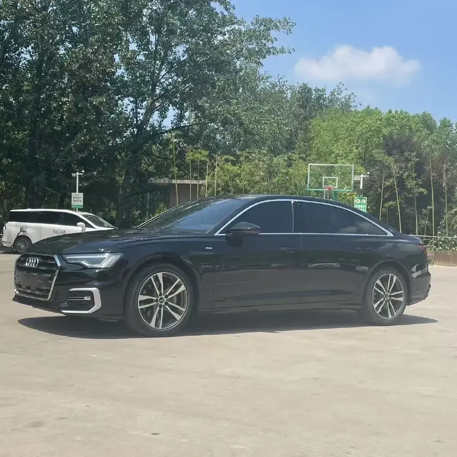 2023 Audi A6L 2.0T 190HP L4 7DCT