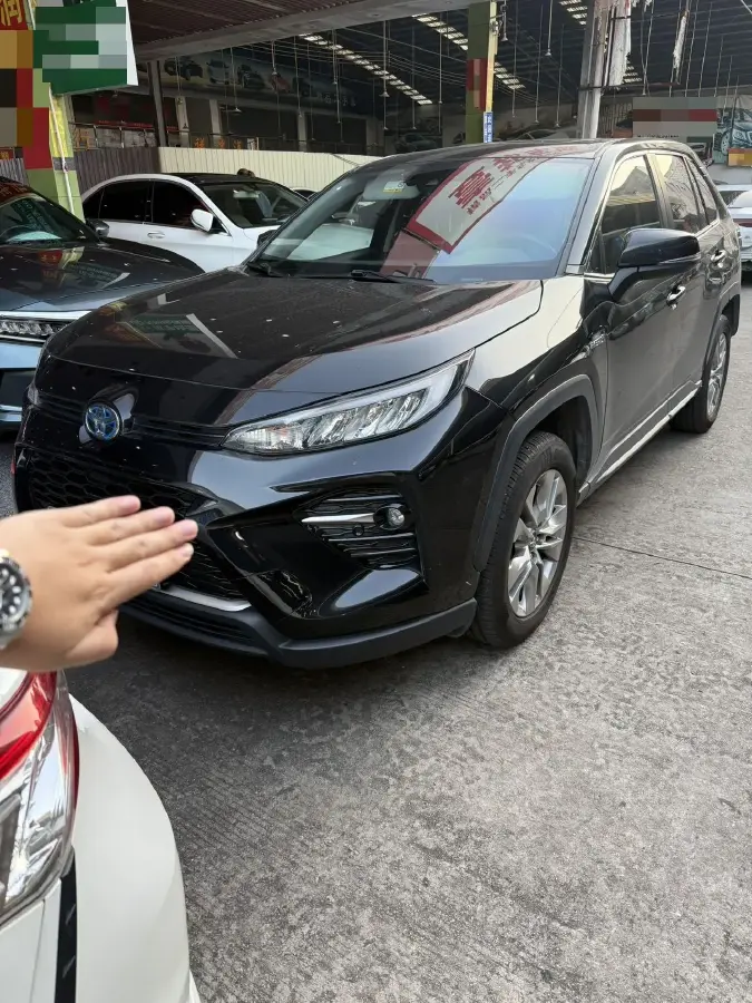 2020 Toyota Wildlander 2.5L 178HP L4 E-CVT Hybrid