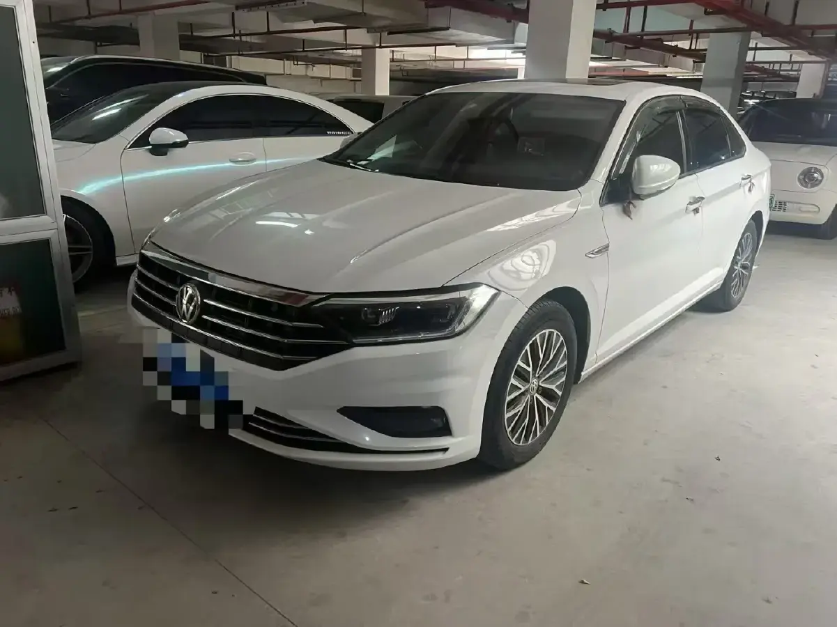 2019 Volkswagen Sagitar 1.2T 116HP L4 5MT