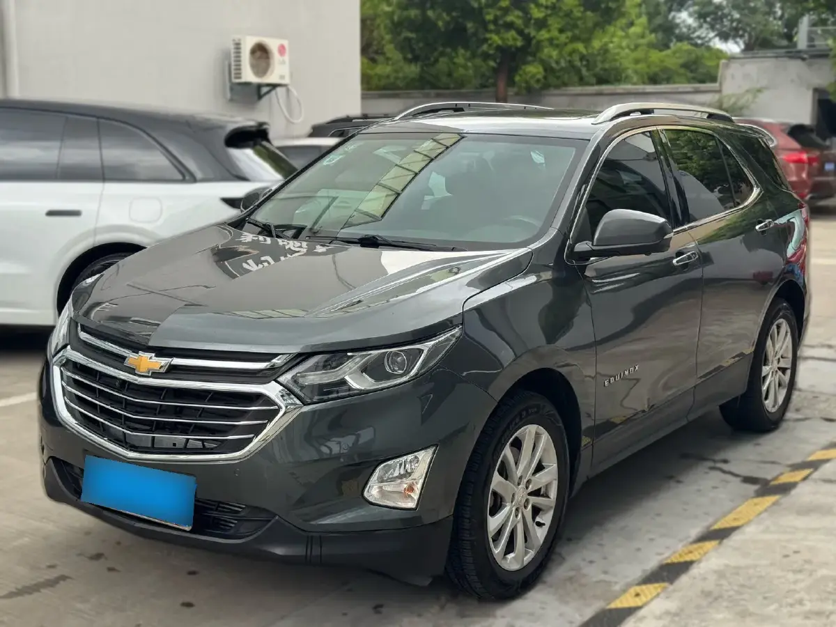 2018 Chevrolet Equinox 2.0T 260HP L4 9AT
