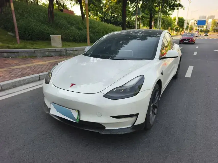 2021 Tesla Model 3 BEV 76.8KWH