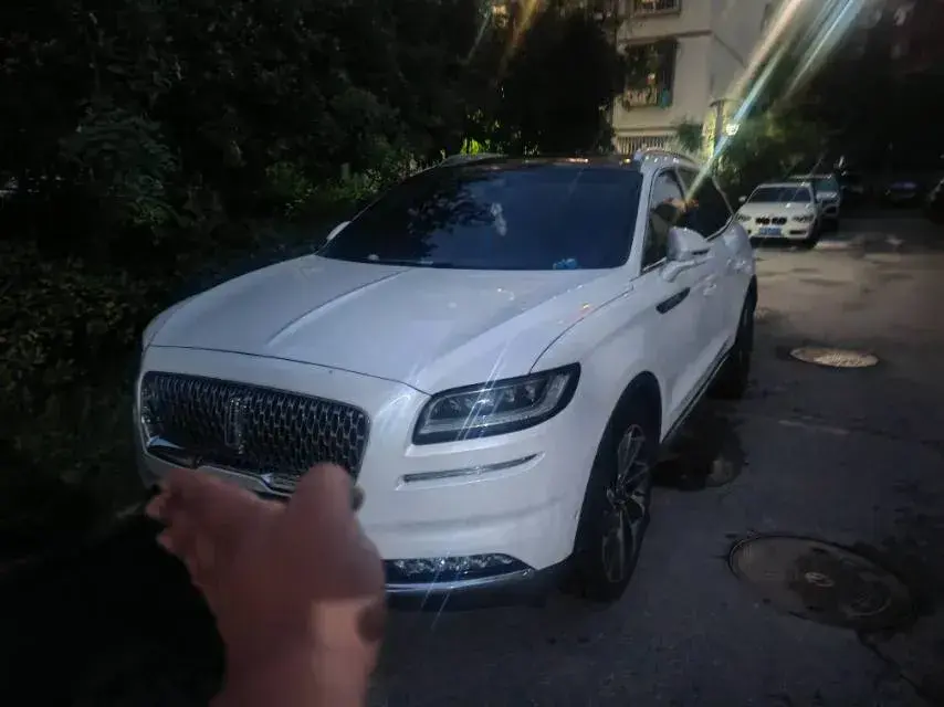 2021 Lincoln Nautilus 2.7T 322HP V6 8AT