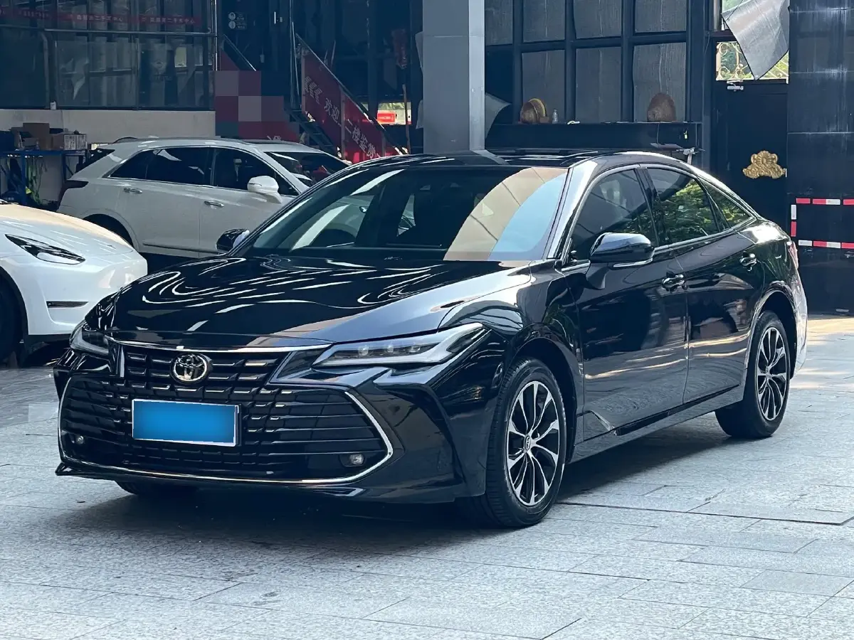 2022 Toyota Avalon 2.0L 178HP L4 CVT