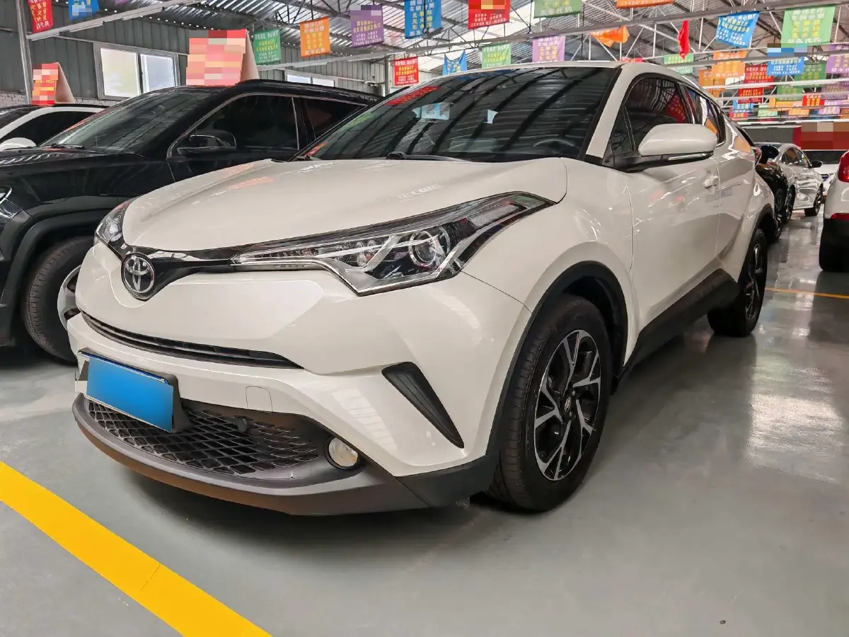 2020 Toyota C-HR 2.0L 171HP L4 CVT