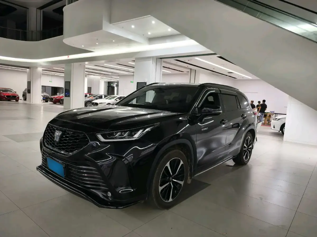 2021 Toyota Crown Kluger 2.5L 192HP L4 E-CVT Hybrid