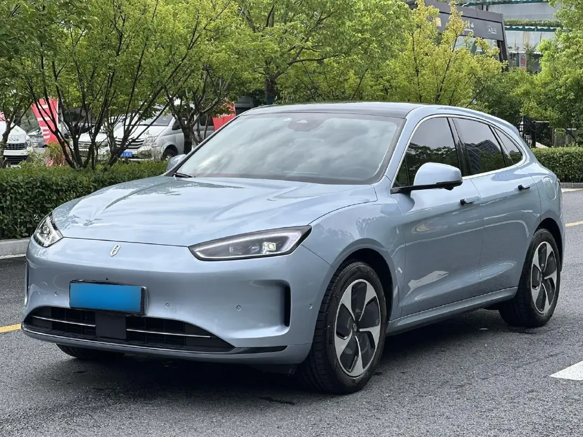 2022 HIMA AITO M5 Range Extended 125HP REEV 40KWH