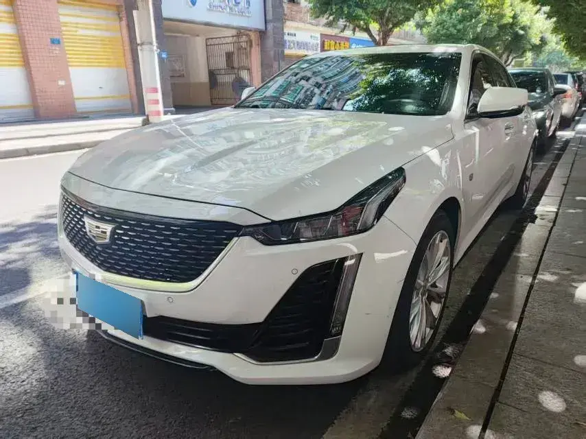 2022 Cadillac CT5 2.0T 237HP L4 10AT 2022 Cadillac CT5 2.0T 237HP L4 10AT