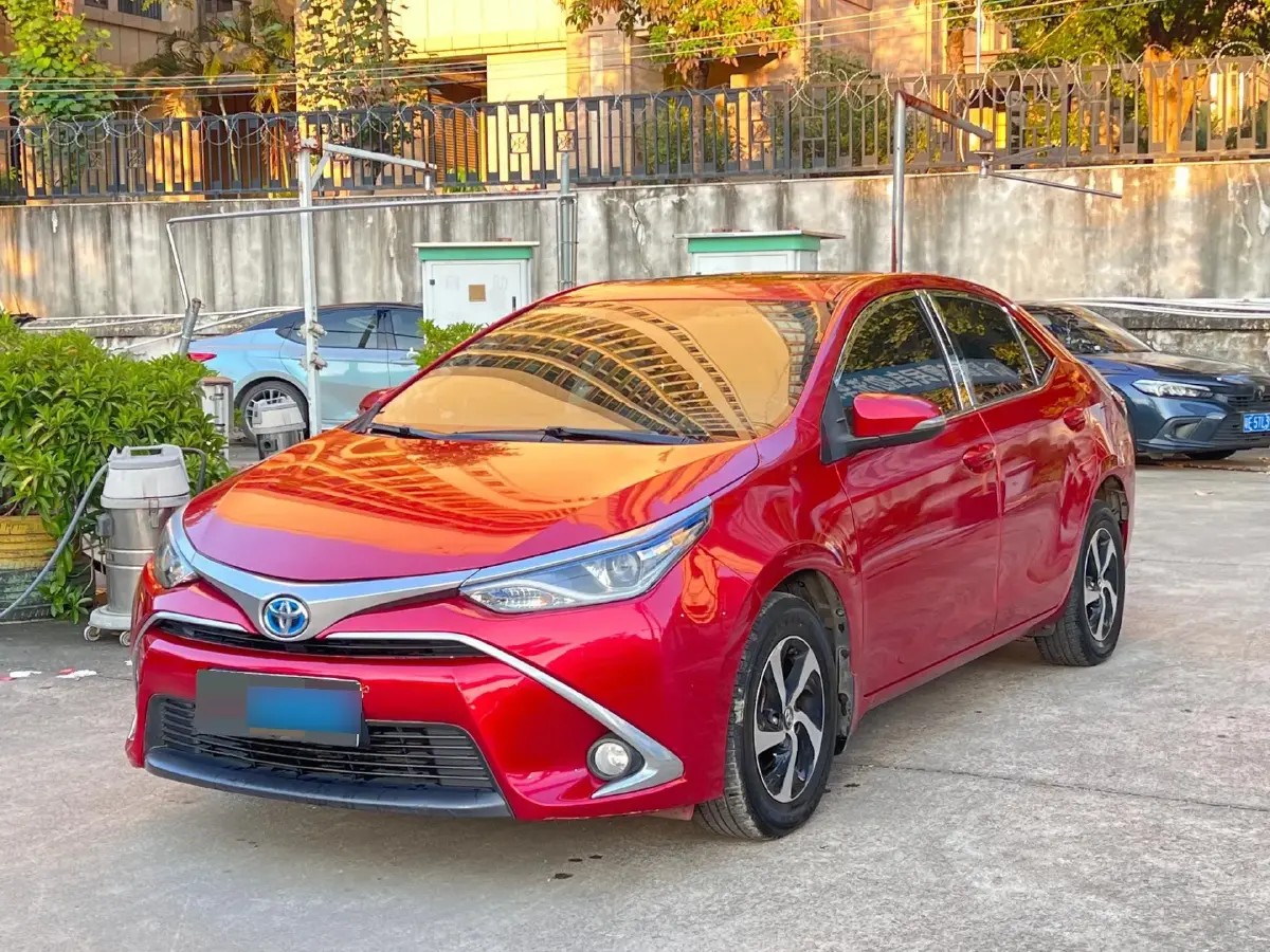 2017 Toyota Levin 1.8L 99HP L4 E-CVT Hybrid