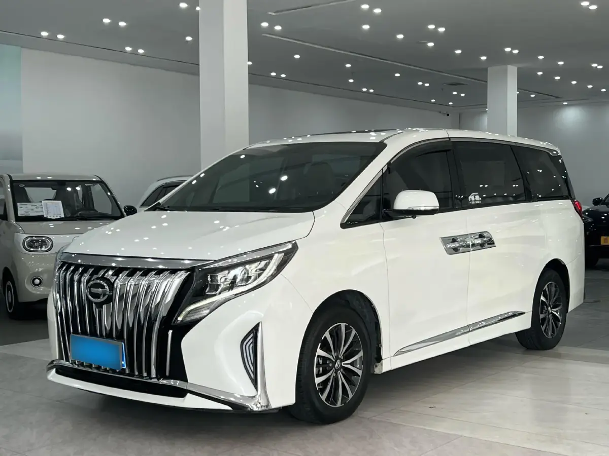 2021 GAC Trumpchi M8 2.0T 252HP L4 8AT