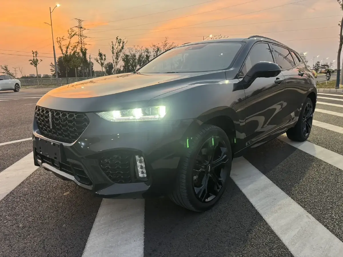 2017 Zotye T700 2.0T 190HP L4 8AT