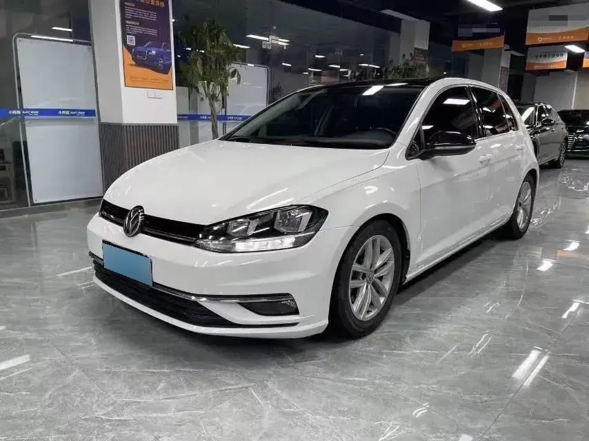 2018 Volkswagen Golf 1.4T 150HP L4 7DCT