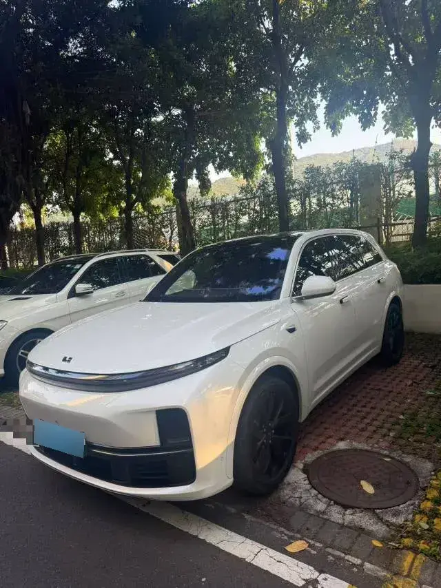 2023 Li L7 Range Extended 154HP REEV 40.9KWH