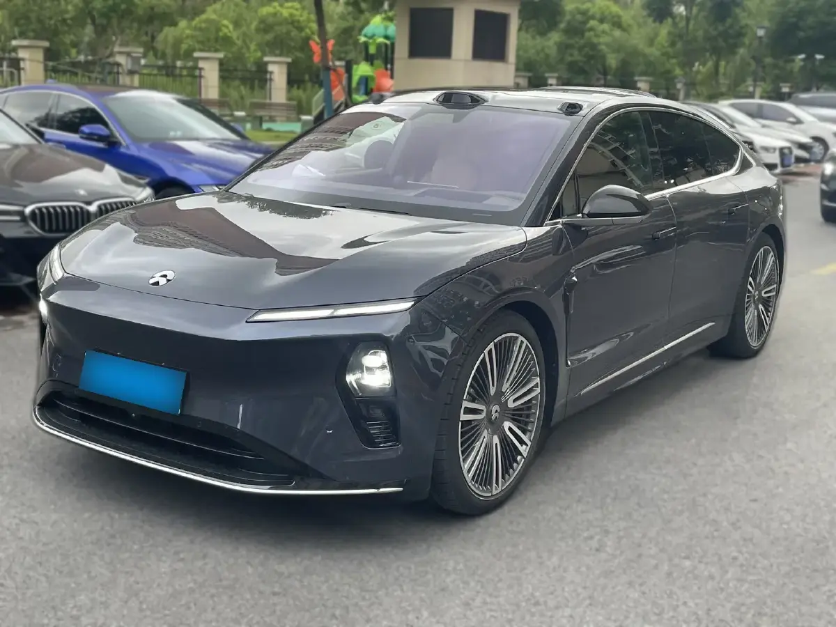 2025 NIO ET9 BEV 100KWH