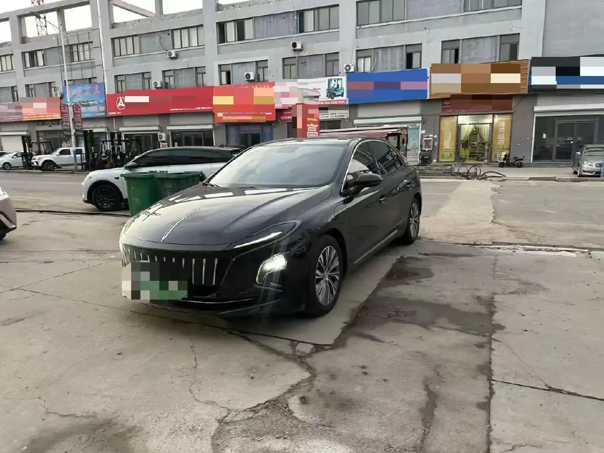 2023 HongQi E-QM5 BEV 74.9KWH