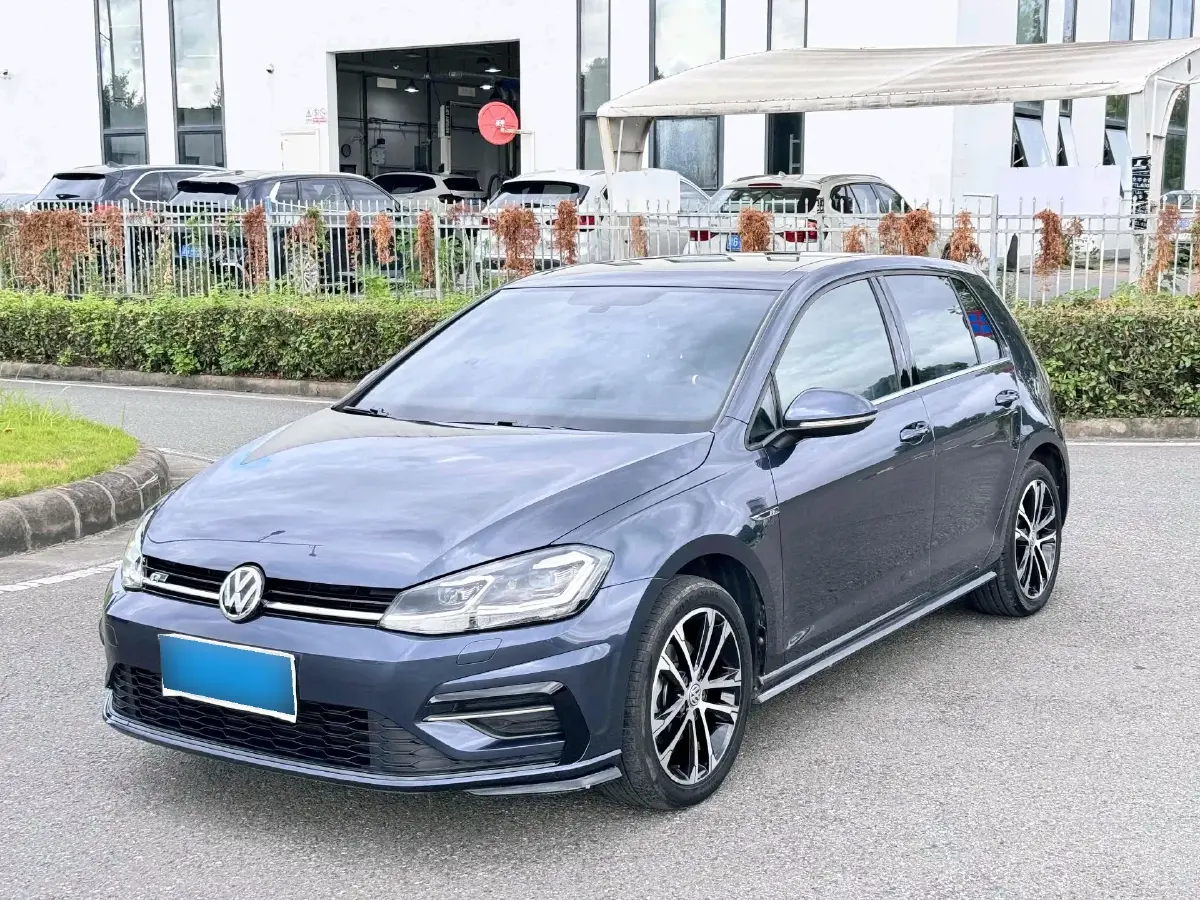 2018 Volkswagen Golf 1.4T 150HP L4 7DCT