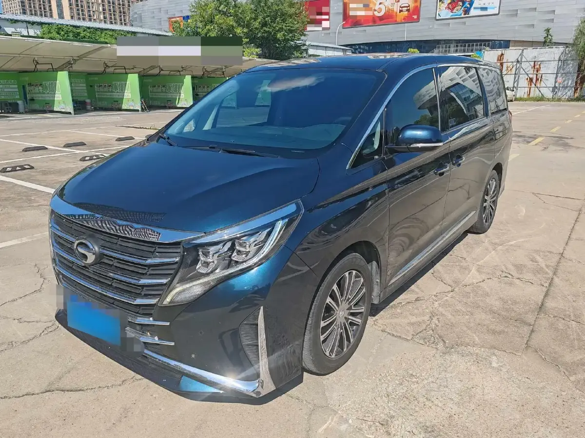 2021 GAC Trumpchi M8 2.0T 252HP L4 8AT