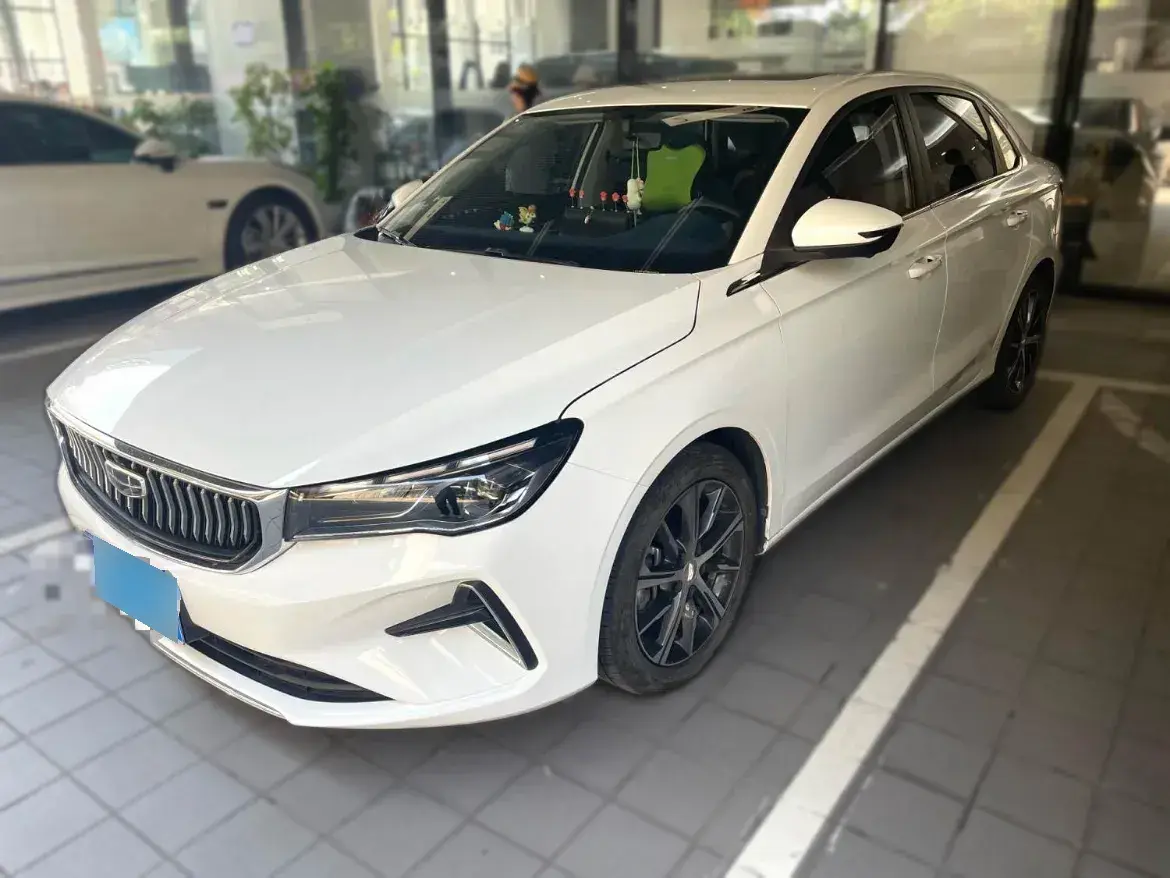 2022 Geely Emgrand L 1.4T 141HP L4 CVT