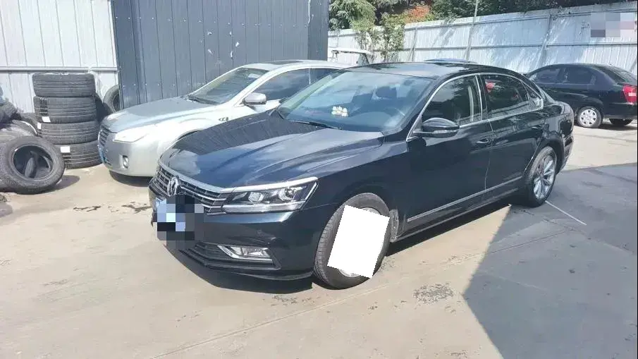 2017 Volkswagen Passat 1.8T 180HP L4 7DCT