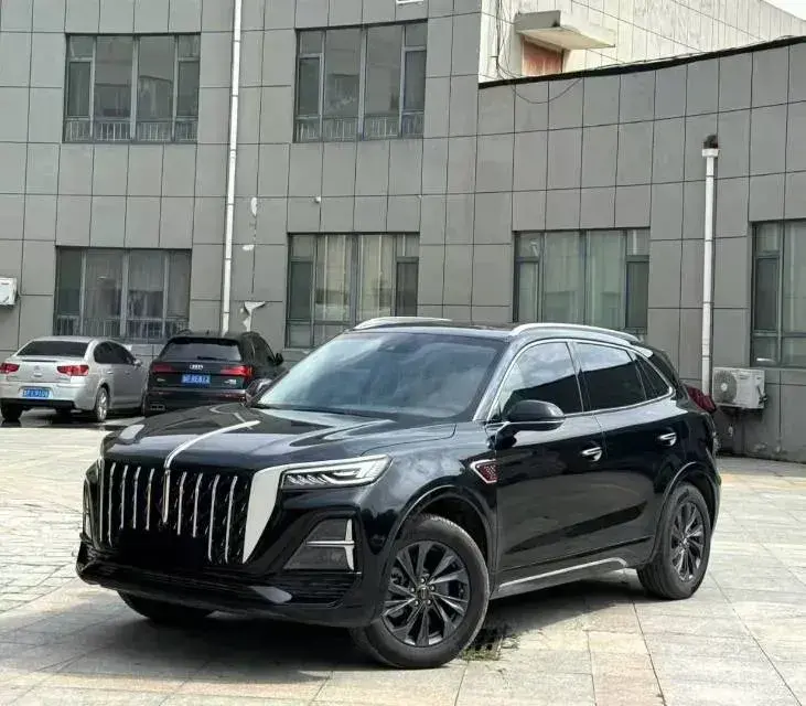 2023 HongQi HS5 2.0T 252HP L4 8AT