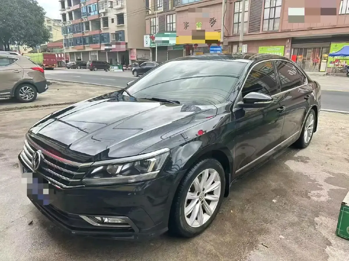 2017 Volkswagen Passat 1.8T 180HP L4 7DCT