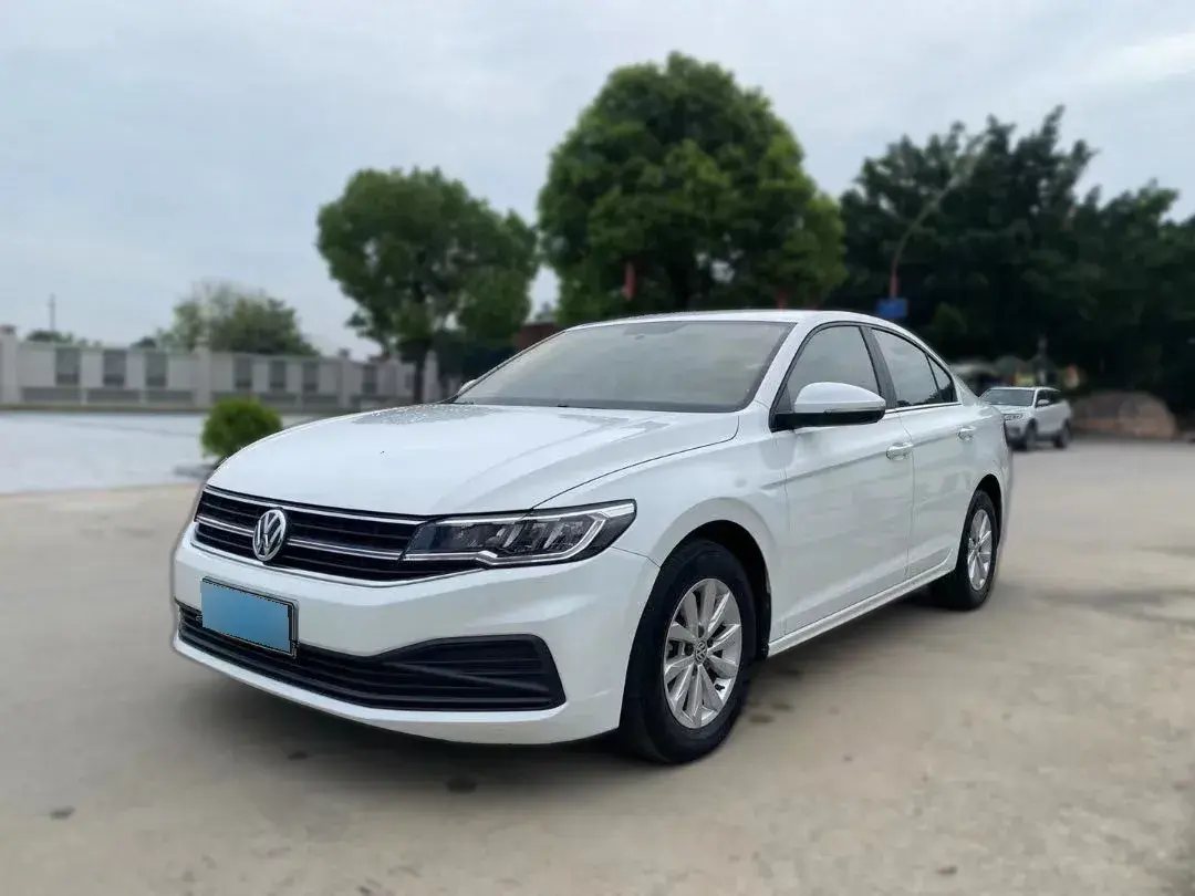 2020 Volkswagen Bora 1.5L 113HP L4 6AT
