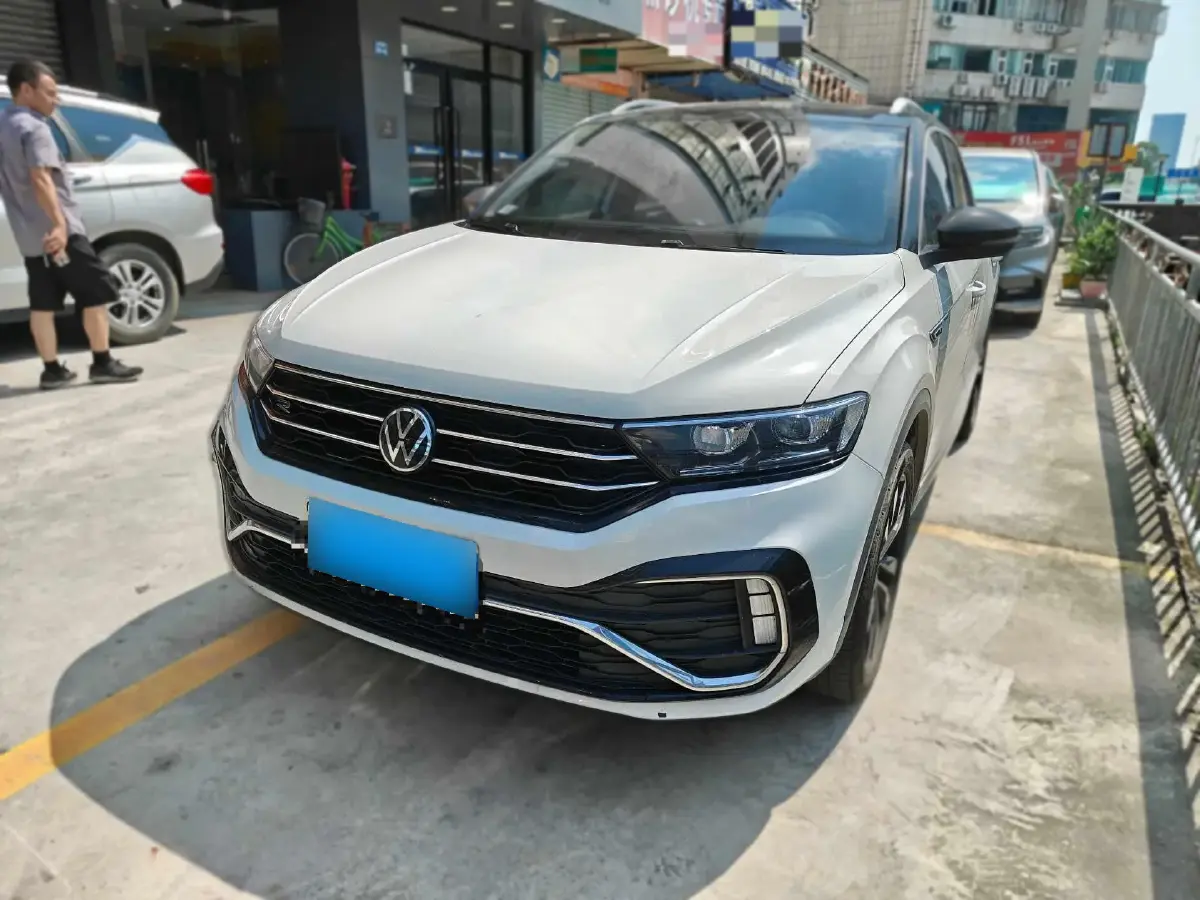 2021 Volkswagen T-Roc 1.4T 150HP L4 7DCT