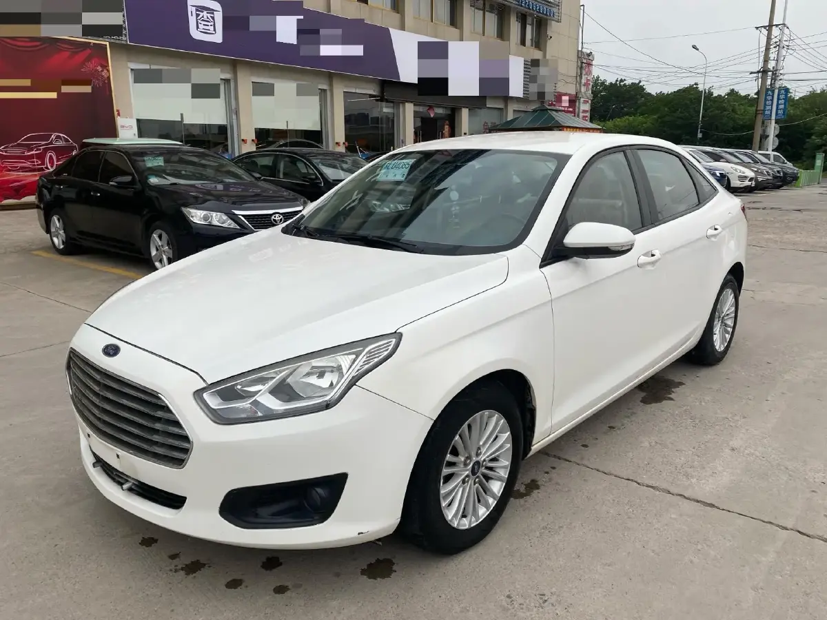 2023 Geely Azkarra 1.5T 181HP L4 7DCT