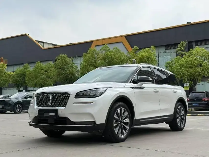 2022 Lincoln Corsair 2.0T 245HP L4 8AT