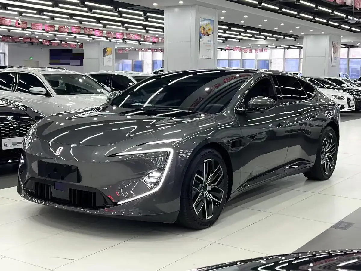 2024 Avatr 12 BEV 94.5KWH