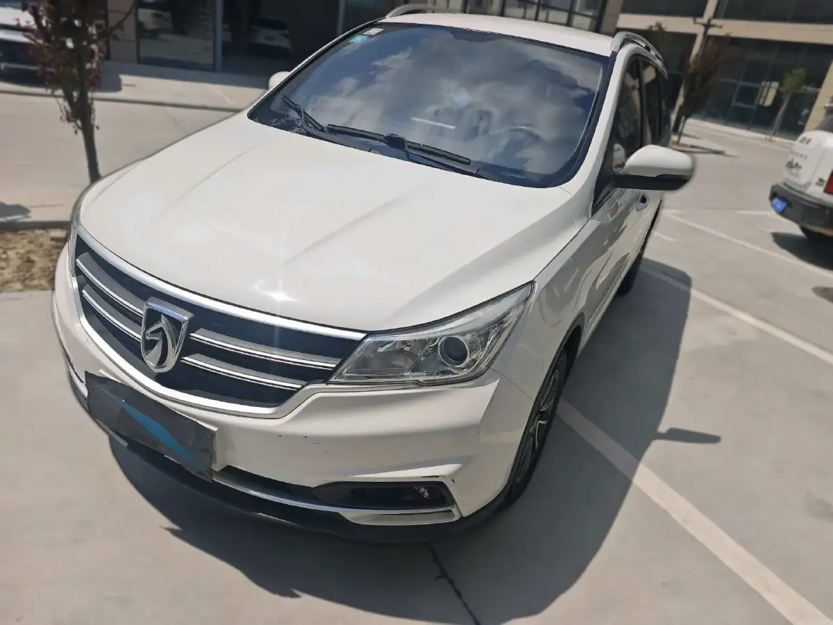2019 BaoJun 730 1.5T 150HP L4 6DCT